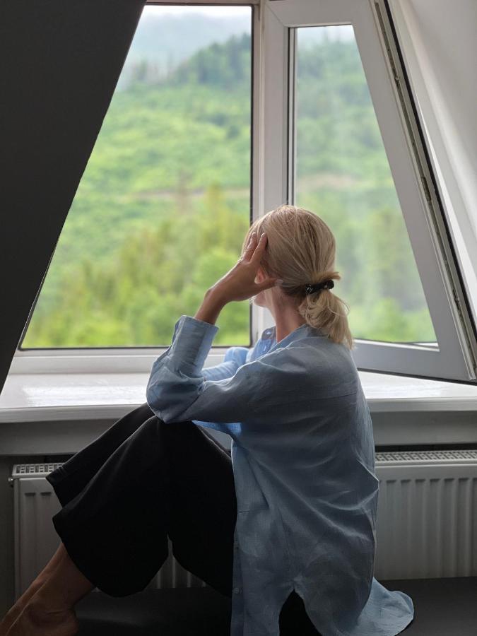Напівлюкс з видом на гори
